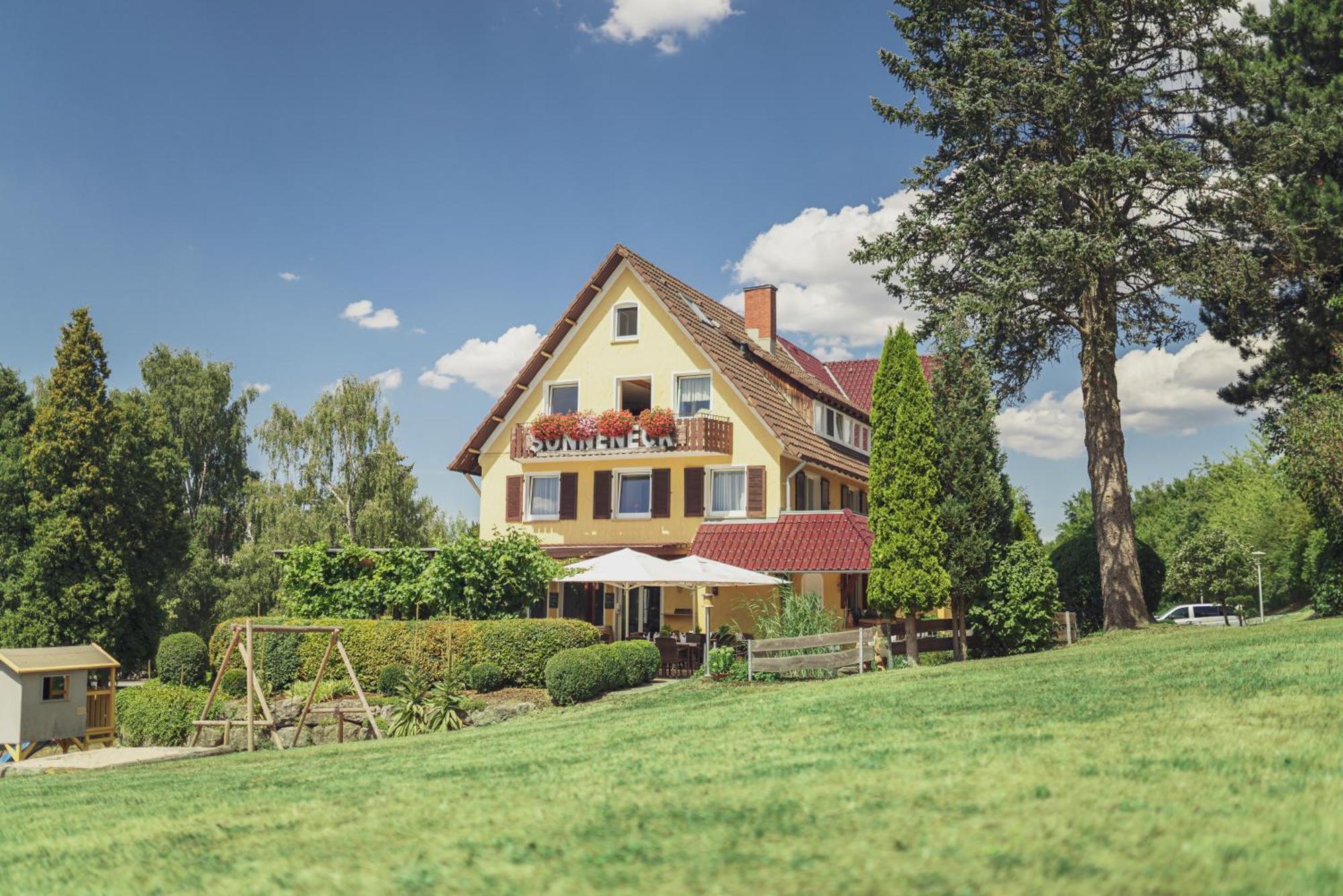 Hotel - Restaurant Sonneneck Dornstetten 외부 사진
